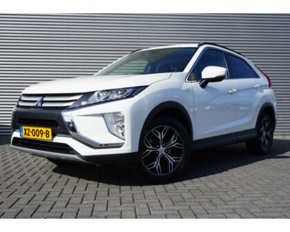 Mitsubishi Eclipse Cross 165PK TREKHAAK (1600KG) | 4SBAND | CARPLAY | CAMERA! | 2019 | Auto Aaltink