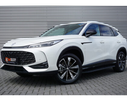 MG MG HS PHEV 272PK Luxury 1.500 TREKGEWICHT | 7 JR GARANTIE | 100KM EL. BEREI | 2026 | Auto Aaltink