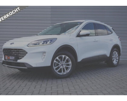 Ford Kuga 225PK PHEV Titanium AUTOMAAT | ELEC. TREKHAAK | WINTERPACK | CAMERA VERKOCHT | 2022 | Auto Aaltink
