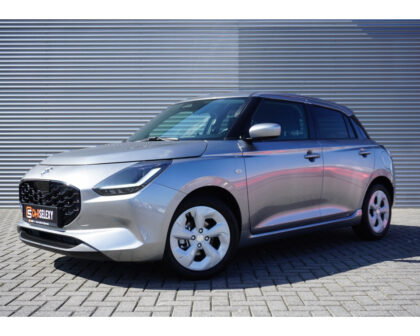 Suzuki Swift 1.2 Select Hybrid AUTOMAAT | 11.689KM! | CAMERA | ALL SEASONS | 2026 | Auto Aaltink